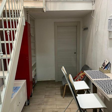La Casina Di Lia In Via Dei Tribunali 那不勒斯 外观 照片
