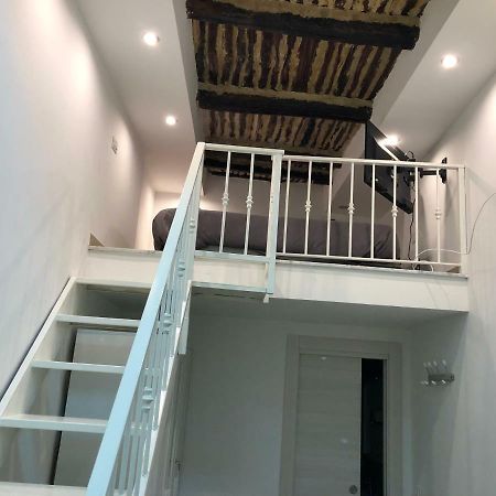 La Casina Di Lia In Via Dei Tribunali 那不勒斯 外观 照片